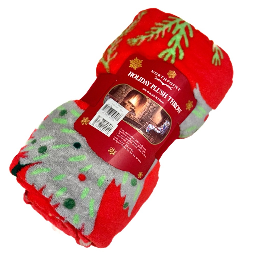 Festive Northpoint Red Holiday Plush Throw Blanket Cozy Gifting